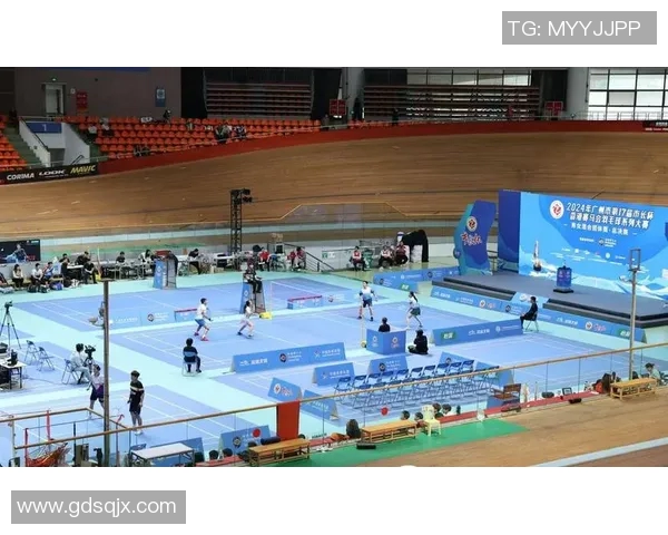 广州羽毛球队状态变革引发热议新局面展现竞技精神与团队合作的力量