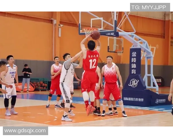 西安篮球队节奏打法深度分析与战术解读全方位剖析球队风格与优势 西安篮球队节奏打法深度分析与战术解读全方位剖析球队风格与优势