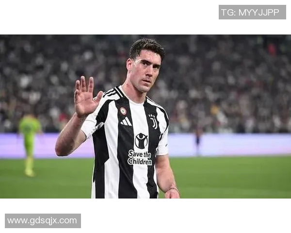 弗拉霍维奇在赛季中的精彩表现与未来发展潜力分析 弗拉霍维奇在赛季中的精彩表现与未来发展潜力分析