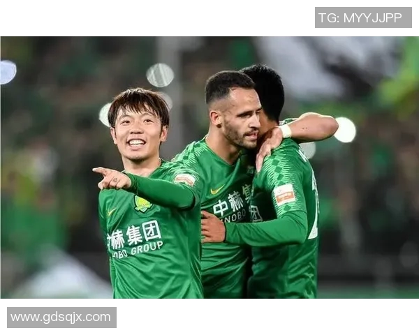 全北现代与北京国安激战亚冠赛场谁将晋级下一轮决战