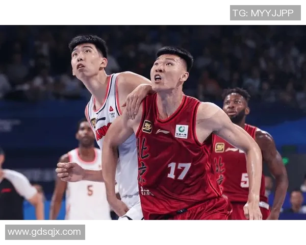 李慕豪：从篮球新星到职业生涯巅峰的奋斗历程与心路历程分享