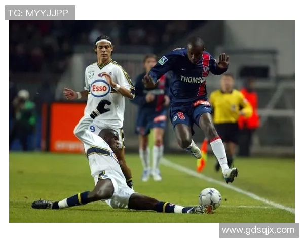 第戎与巴黎足球对决比分分析及赛后精彩回顾