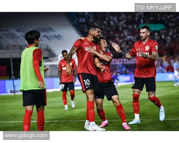 2018年长春亚泰主场迎战山东鲁能精彩对决回顾与分析