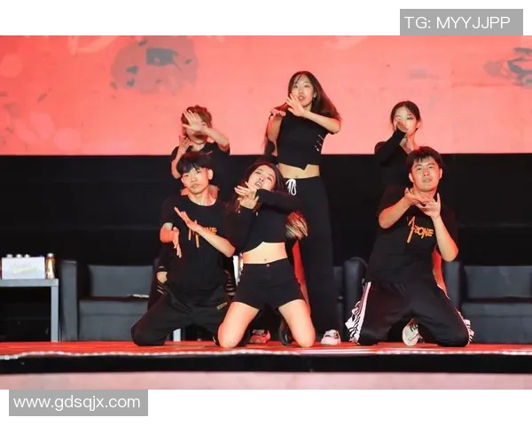 上海街舞队的节奏与风格解析领略街舞文化的热潮与魅力 上海街舞队的节奏与风格解析领略街舞文化的热潮与魅力