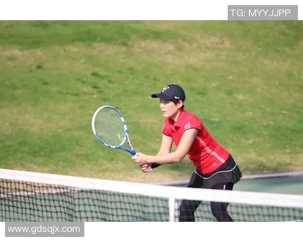 南京网球队在城市联赛中以79分稳居榜首展现强劲实力 南京网球队在城市联赛中以79分稳居榜首展现强劲实力