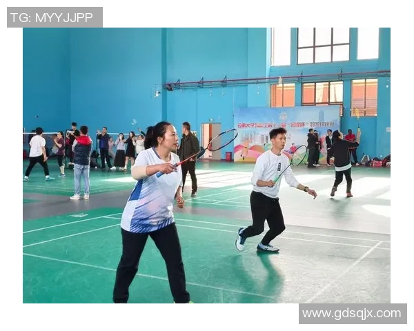 广州羽毛球队的团队协作与默契配合探讨