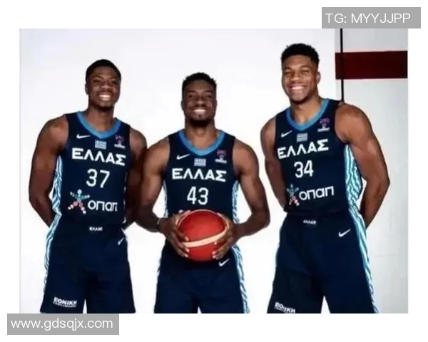 成都篮球队的阵地战解析:战术布局与球员配合的深度分析 成都篮球队的阵地战解析:战术布局与球员配合的深度分析