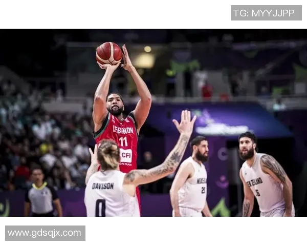 新西兰与中国男篮赛后冲突引发热议球员情绪失控成焦点 新西兰与中国男篮赛后冲突引发热议球员情绪失控成焦点