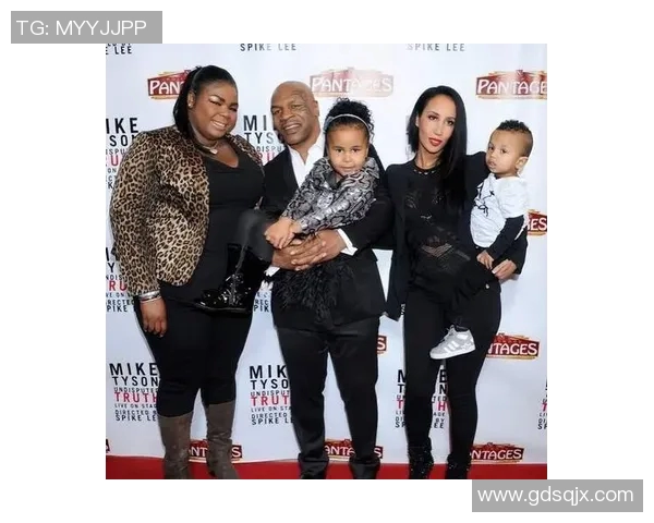 泰森与小罗伊琼的巅峰对决结果揭晓引发拳击界热议