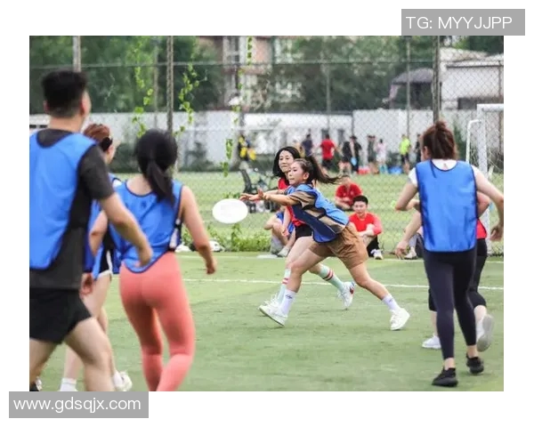 飞盘热潮下的战术创新：深入分析北京飞盘队的中路突破策略MBA