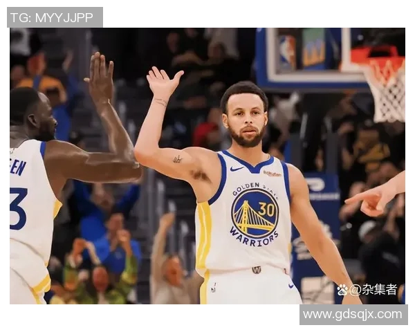 鹈鹕勇士对决精彩回顾NBA新赛季首战激情四溢